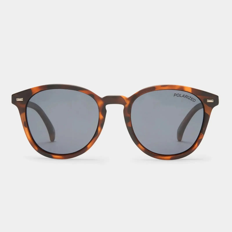 Le Specs Bandwagon - Matte Tort-Hand In Pocket