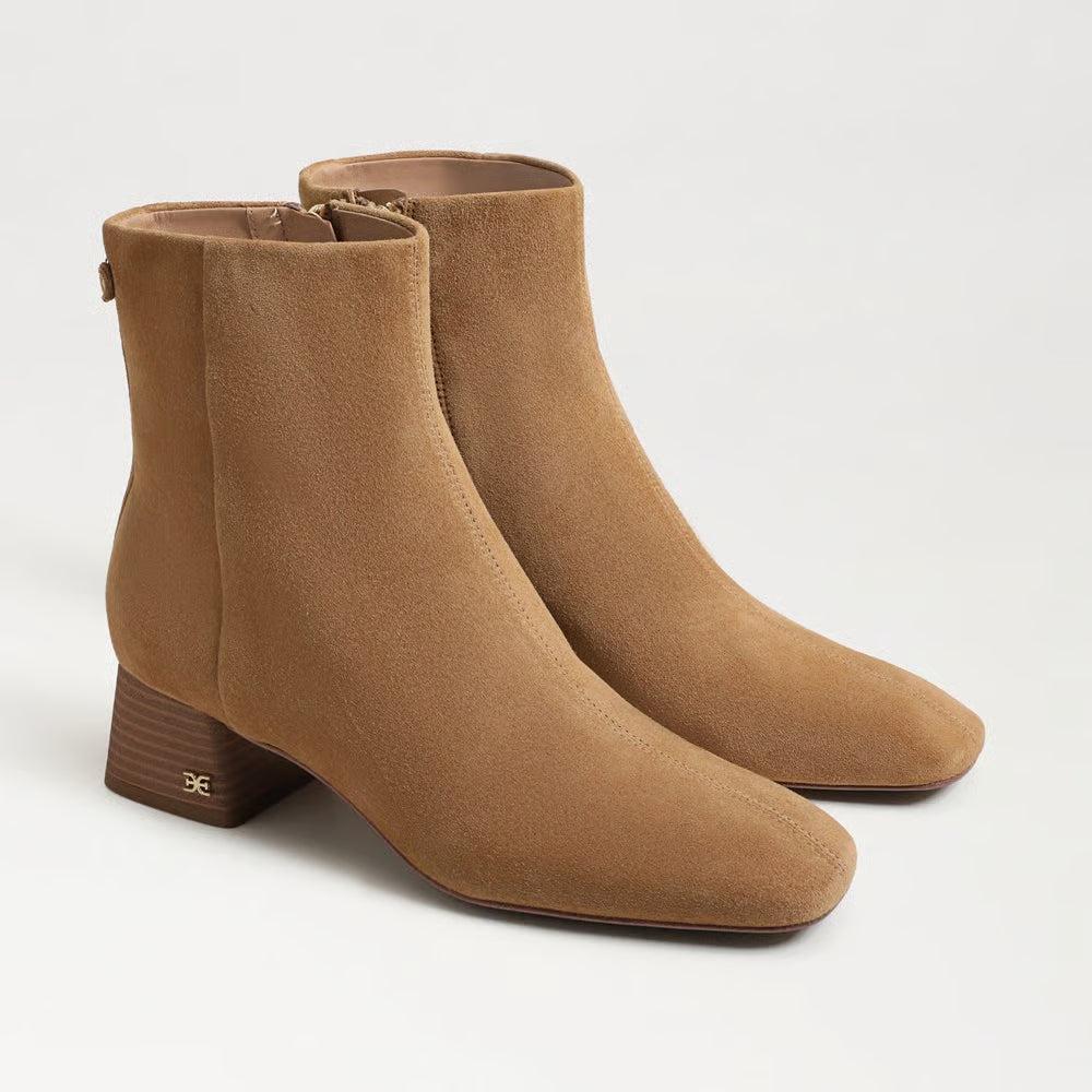 Sam Edelman Paige Ankle Boot - Cyprus Tan-Hand In Pocket