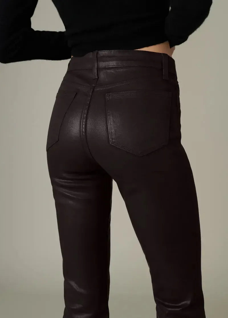 Joes Jeans The Callie Cropped Bootcut - Dk Chocolate-Hand In Pocket