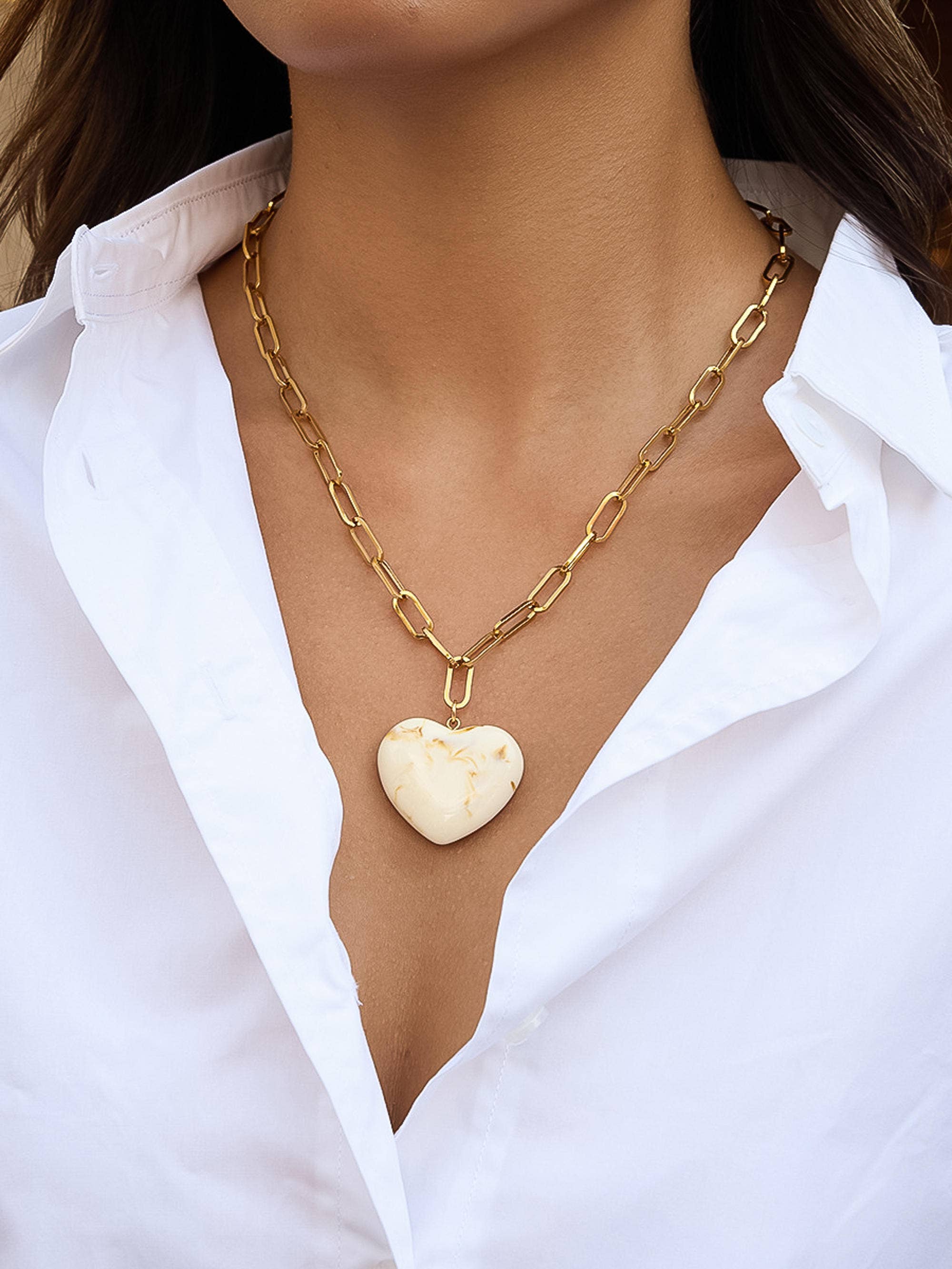 Rouelle 18K Gold Heart Chain Necklace - White-Hand In Pocket