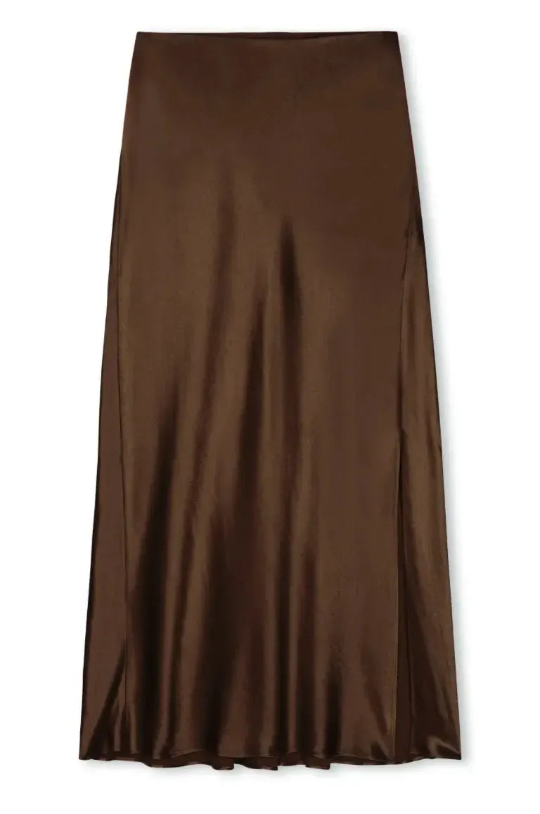 Rails Maya Midi Skirt- Espresso-Hand In Pocket