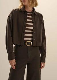 Favorite Daughter The Crop Ex Boyfriend Shirt - Espresso-Hand In Pocket