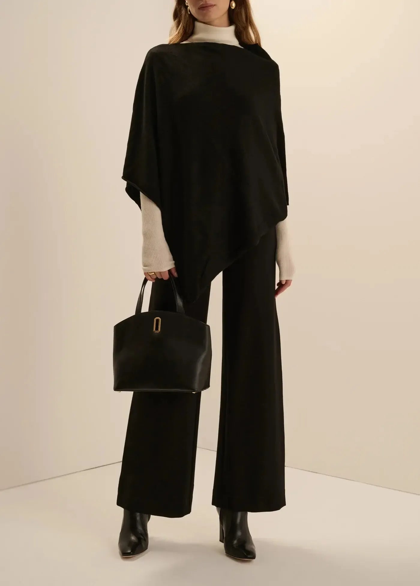 Favorite Daughter The Everyday Poncho - Black-Hand In Pocket
