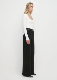 Favorite Daughter Mischa Wideleg Pant- Onyx-Hand In Pocket