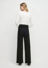 Favorite Daughter Mischa Wideleg Pant- Onyx-Hand In Pocket