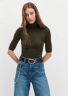 Favorite Daughter The Amelia Top - Smoketree-Hand In Pocket