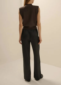 Favorite Daughter The Everything Pant - Black-Hand In Pocket