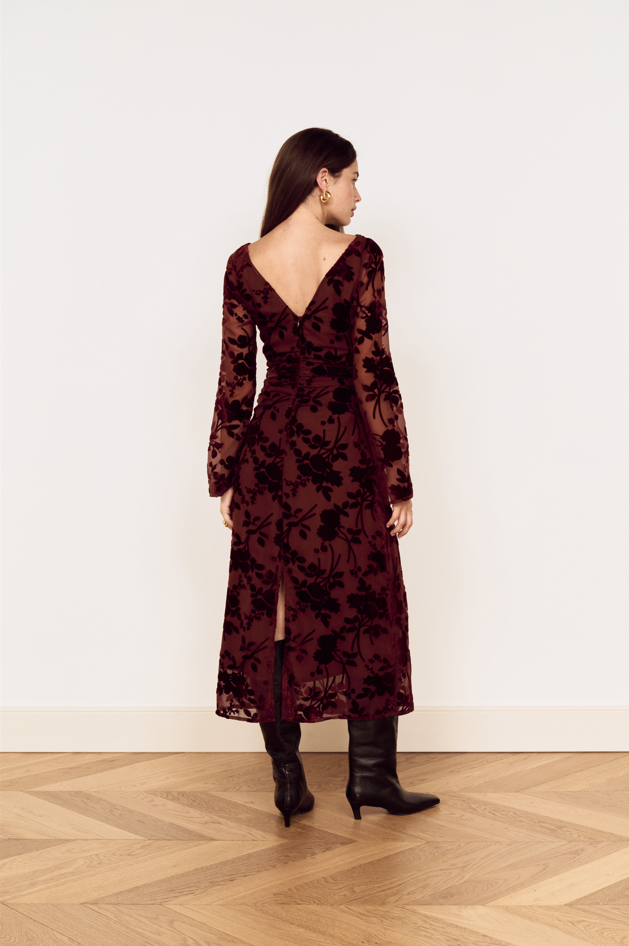 MINKPINK Anouk Velvet Midi Dress - Chocolate-Hand In Pocket