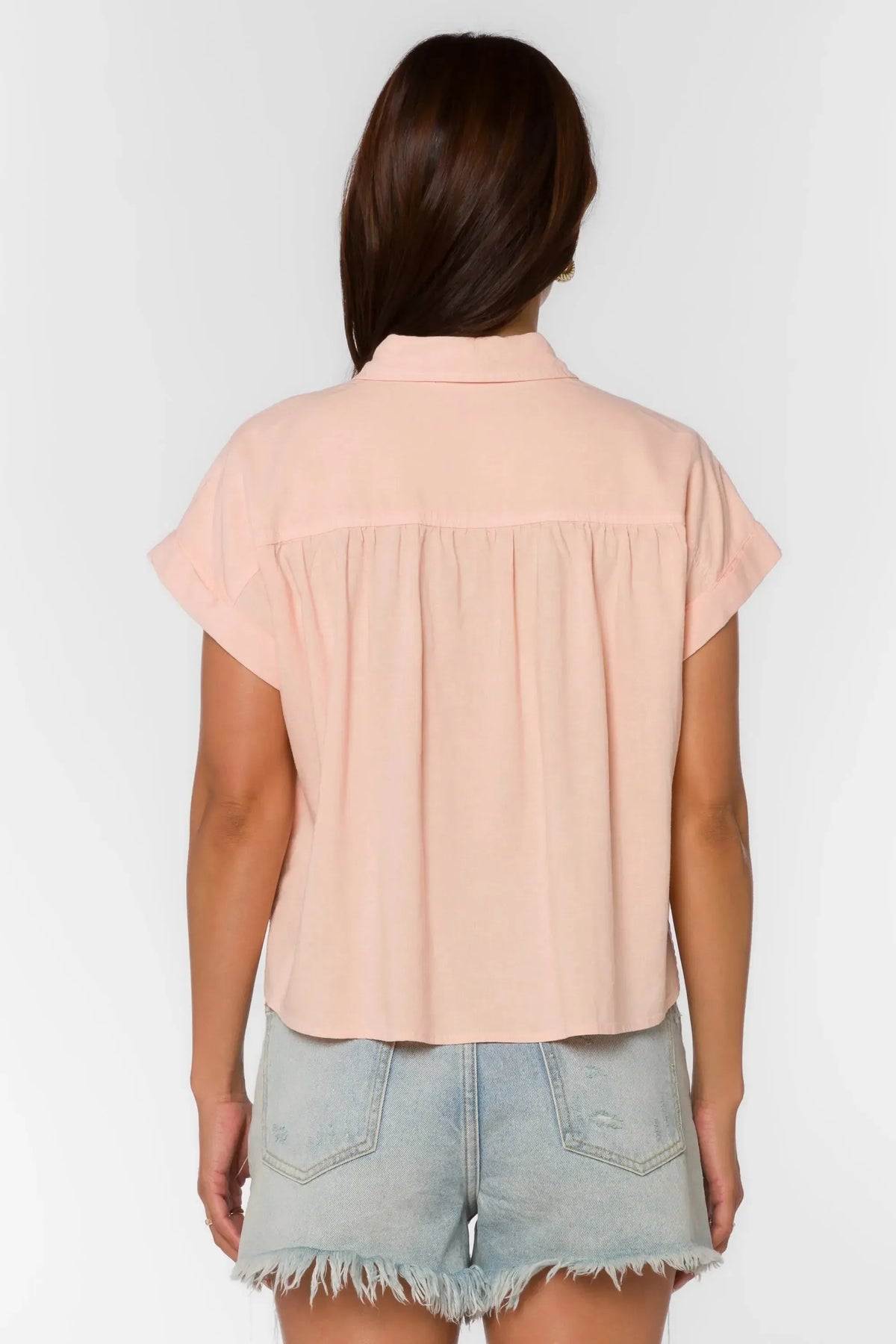 Velvet Heart Xander Blouse - Pink Sand-Hand In Pocket