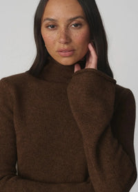 Joe's Jeans The Jane Roll Neck Sweater - Cinnamon-Hand In Pocket