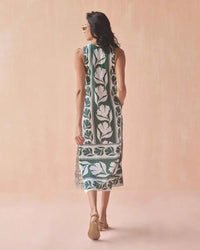 Omika Maggie Midi - Gwen Palm-Hand In Pocket