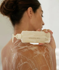 Oak Essentials Awaken Body Wash-Hand In Pocket