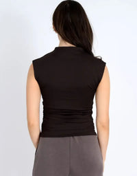 RD Style Yve Funnel Neck Top - Dark Walnut-Hand In Pocket