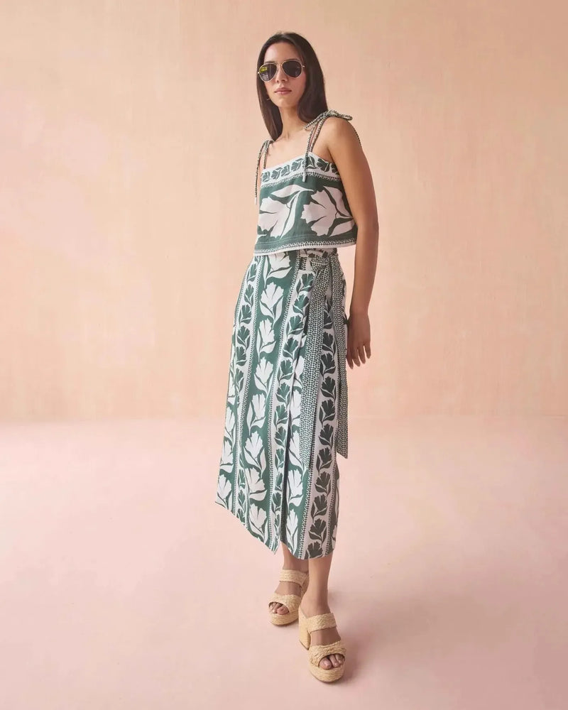 Omika Sammi Midi Skirt - Gwen Palm-Hand In Pocket