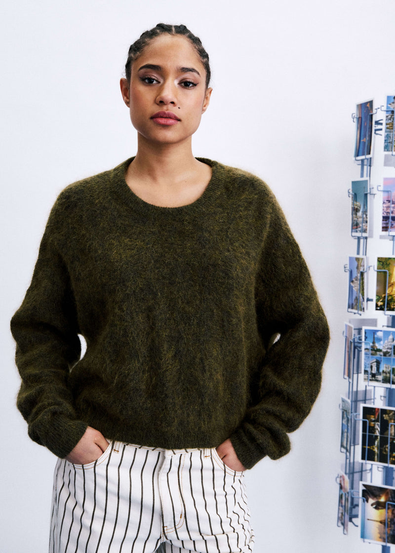 FRNCH Brooks Sweater - Kaki-Hand In Pocket