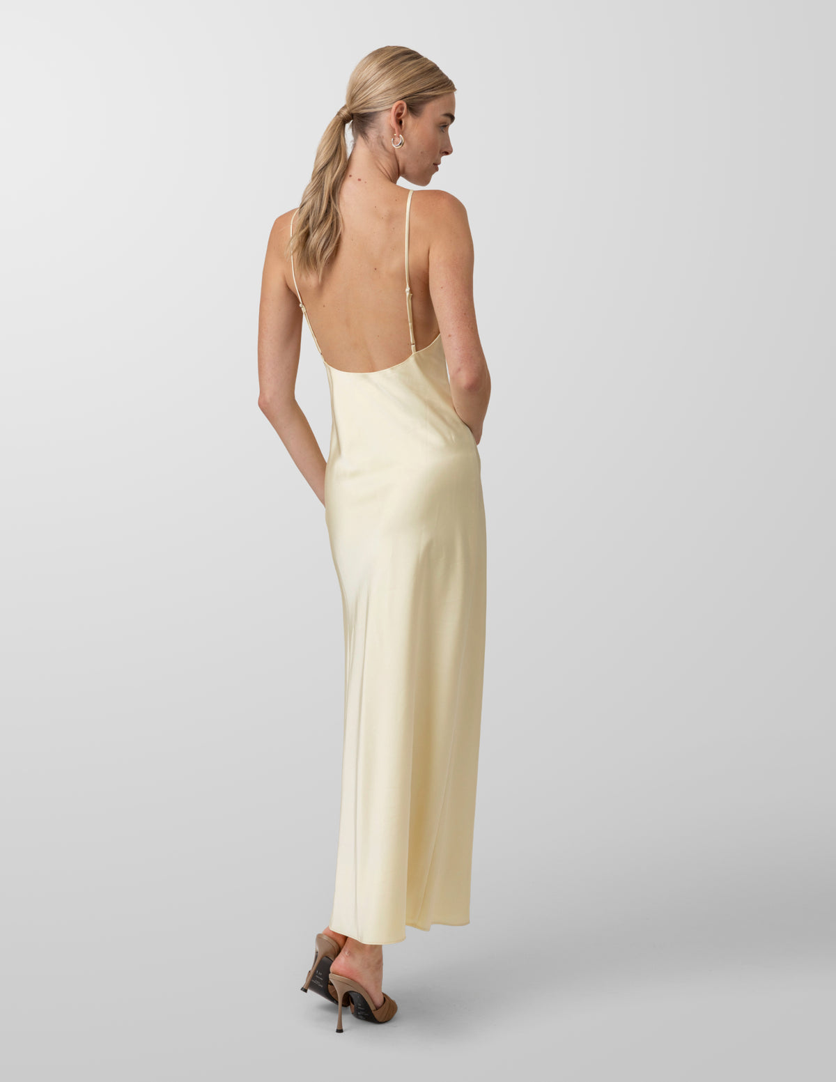 Line + Dot Emel Maxi Dress - Light Yellow-Hand In Pocket