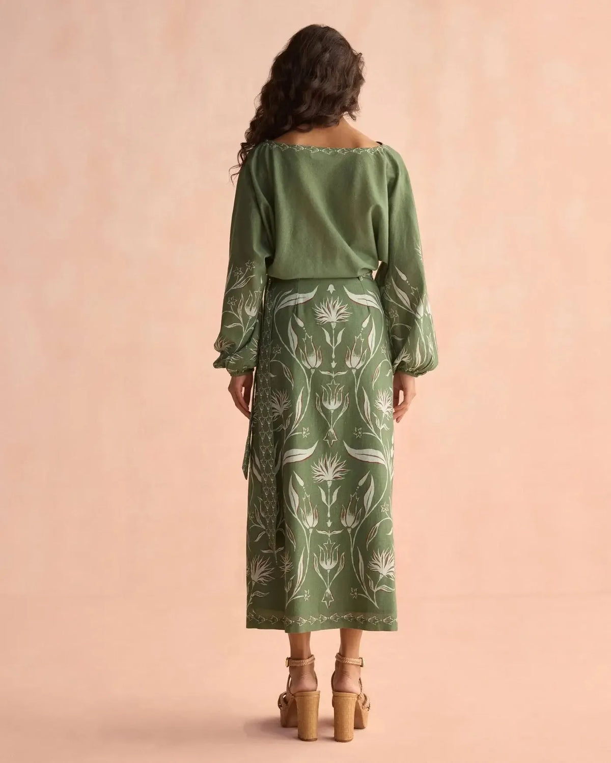 Omika Verde Blouse - Luciana Artichoke-Hand In Pocket