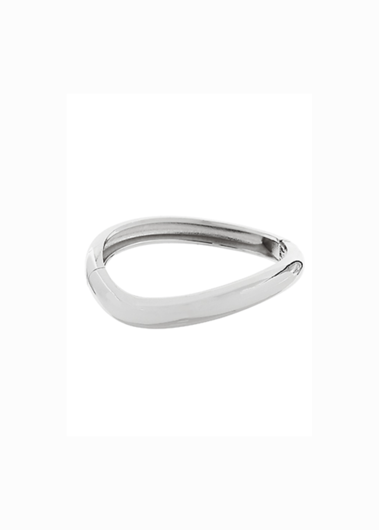 Soleil Wave Hinge Bracelet - Silver-Hand In Pocket