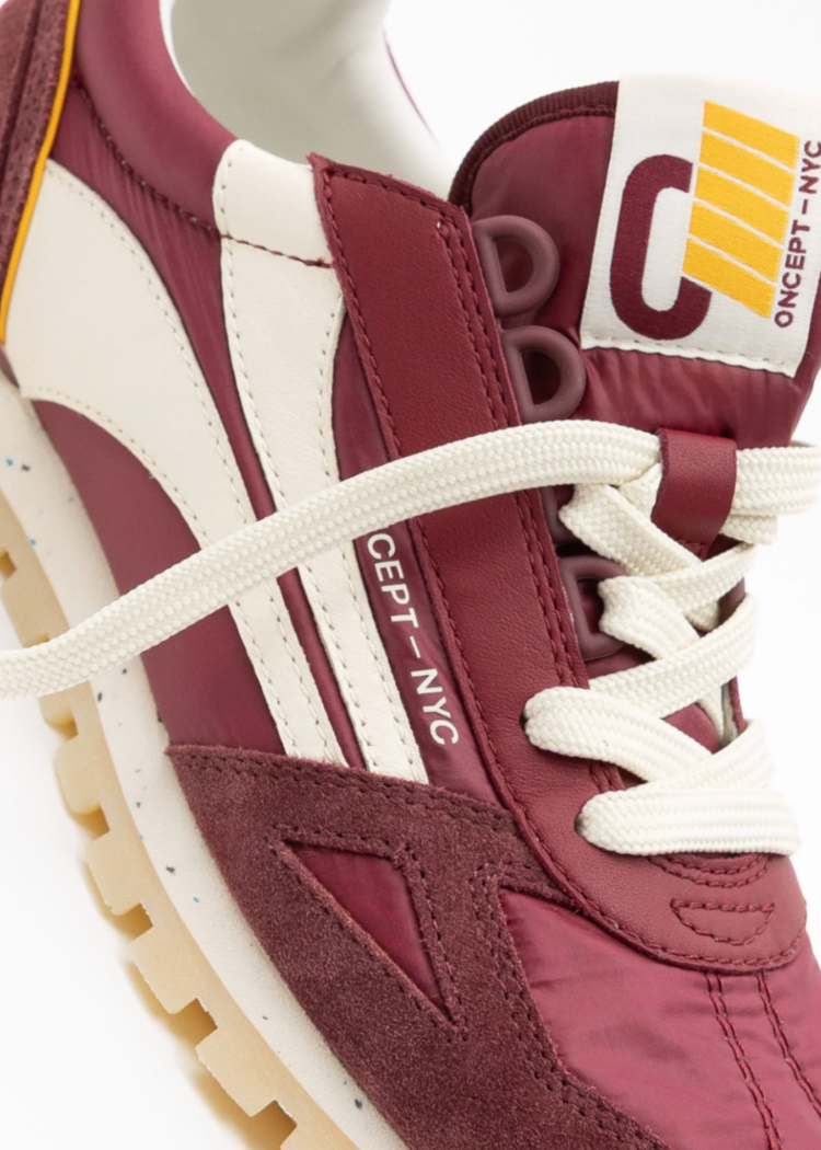 Oncept Toronto - Cordovan-Hand In Pocket