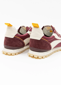 Oncept Toronto - Cordovan-Hand In Pocket
