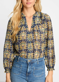 Caballero Sutton Top - Deco Plume-Hand In Pocket