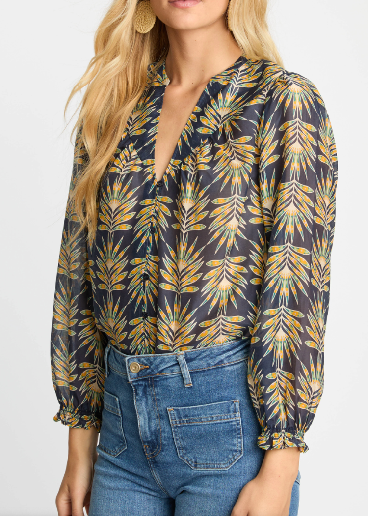 Caballero Sutton Top - Deco Plume-Hand In Pocket