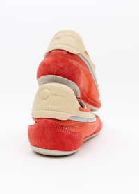 Oncept Temple - Grenadine-Hand In Pocket