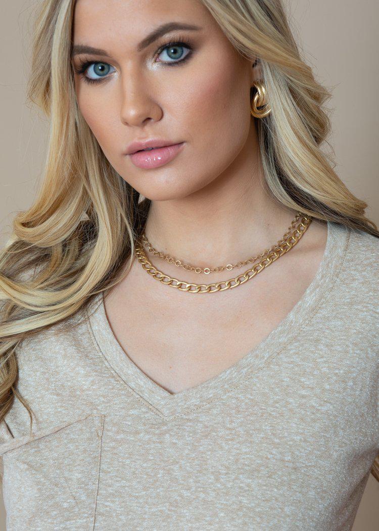 El Nidio Gold Chain Linked Loop Necklace-Hand In Pocket