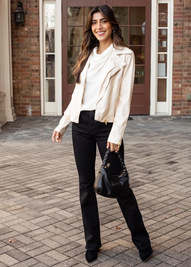 Joes Jeans Hi (Rise) Honey Bootcut - Nightfall-Hand In Pocket