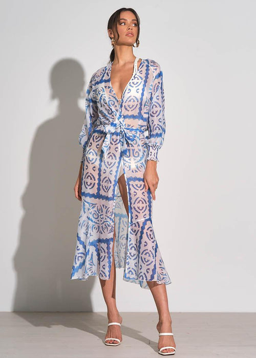 Elan Bell Robe-Hand In Pocket
