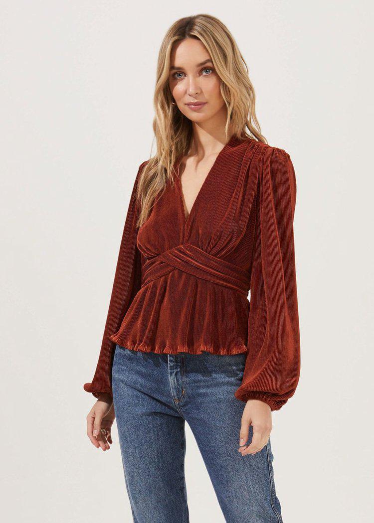 ASTR the Label Sharon Pleated Peplum Top-Hand In Pocket