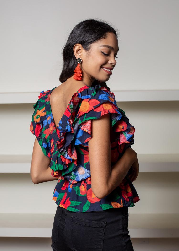 Lei Ruffled Double V Top-Hand In Pocket