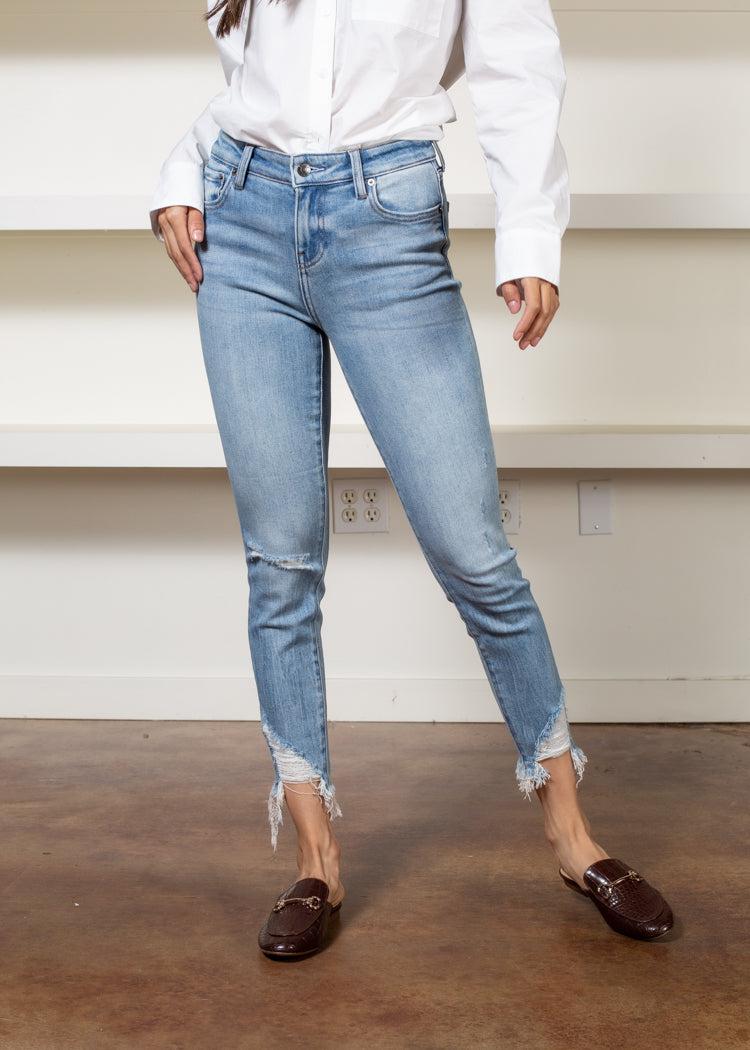 Pistola Audrey Mid Rise Skinny Crop - Sierra Distressed-Hand In Pocket