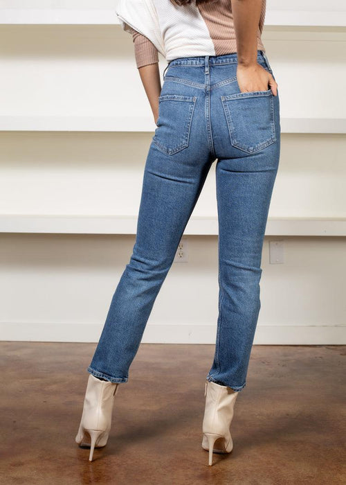 Agolde Riley High Rise Crop Straight Fit Leg - Silence-Hand In Pocket