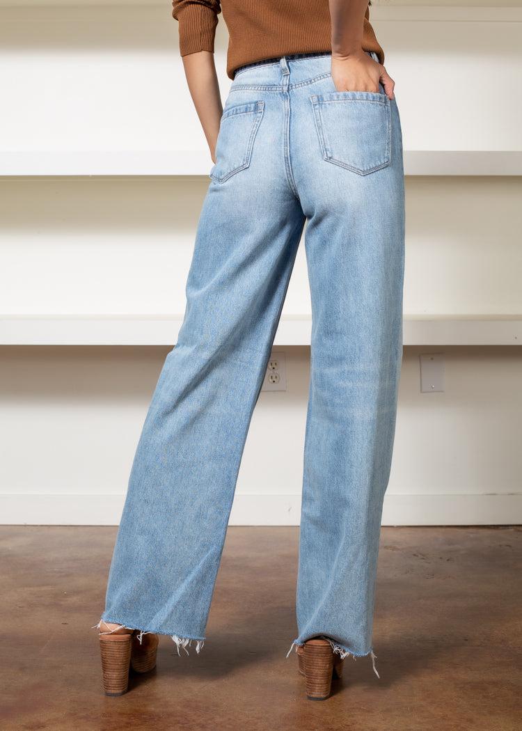 Blank NYC The Franklin Ribcage Wide Leg Jean-Hand In Pocket