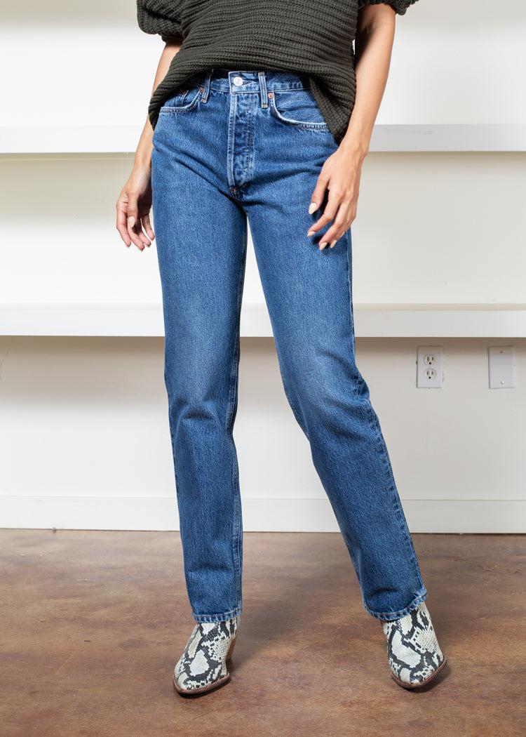 Agolde Lana Mid Rise Full Length Straight - Sphere-Hand In Pocket