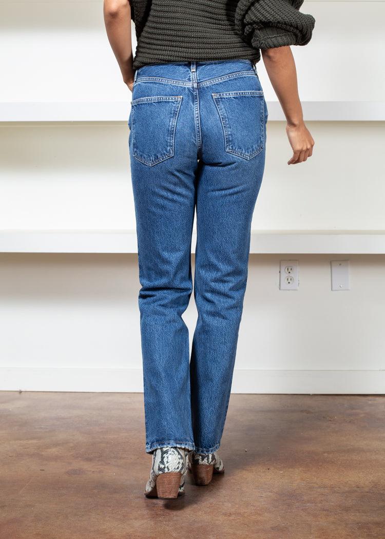 Agolde Lana Mid Rise Full Length Straight - Sphere-Hand In Pocket