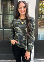 BB Dakota Nothin' to See Here Camo Pullover - Army Green-Hand In Pocket