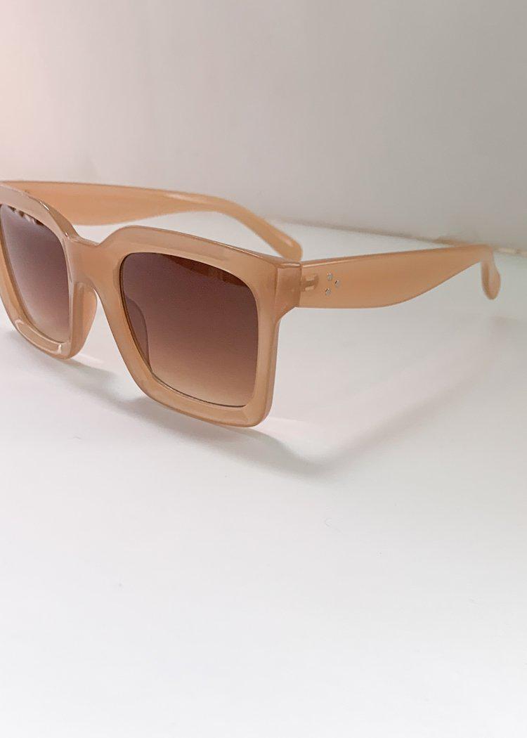 AJ Morgan Realm Retro Square Frame Sunglasses - Cream-Hand In Pocket