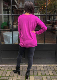 Bobi Essential Long Sleeve V Neck Tee-Black-Hand In Pocket