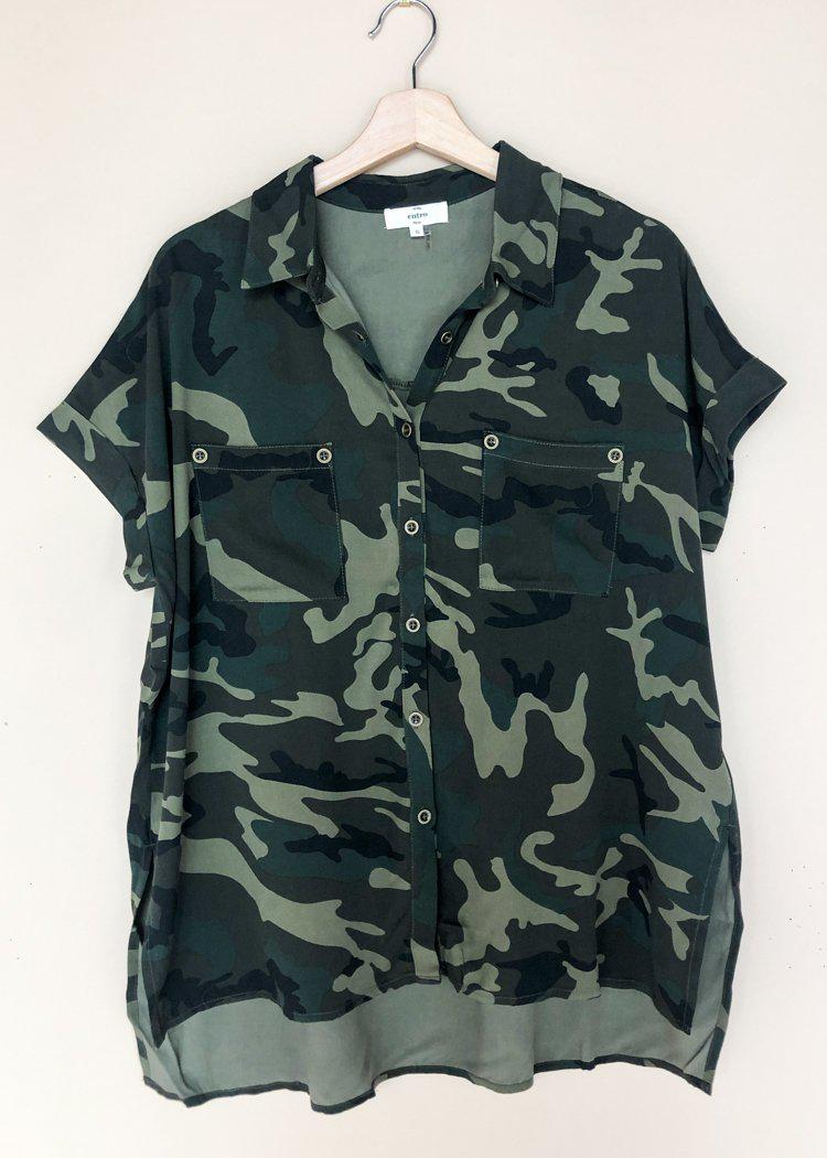 Bwindi Button Front Short Sleeve Shirt - Camo-Hand In Pocket