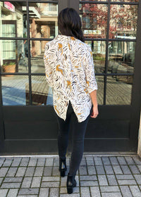 Velvet Heart Riley Button Down Top -Tiger Stripe-Hand In Pocket