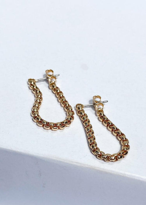 Jalouise Chain Drops - Gold-Hand In Pocket