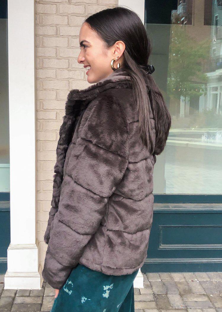 Buddy Love Charlie Quilted Faux Fur Jacket- Mink-Hand In Pocket