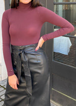 Commando Butter Turtleneck Bodysuit - Raisin-Hand In Pocket