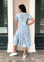 Karlie Bali Tiered Floral Print Midi Dress-Blue Floral-Hand In Pocket