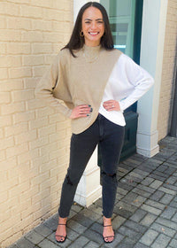 Reese Colorblock Sweater-Hand In Pocket