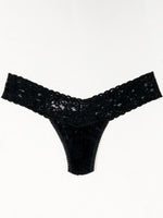 Hanky Panky Signature Lace Low Rise Thong - Navy-Hand In Pocket