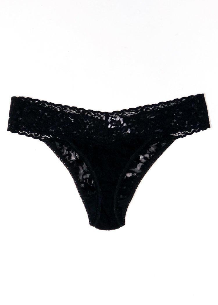 Hanky Panky Signature Lace Original Rise Thong - Navy - $24 – Hand In Pocket