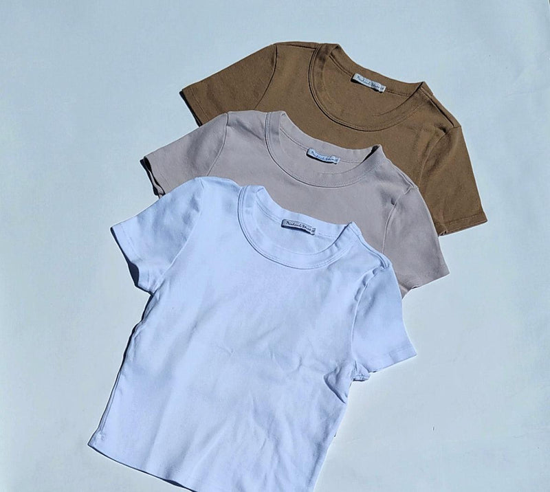 Mimi Crop Tee - Safari-Hand In Pocket